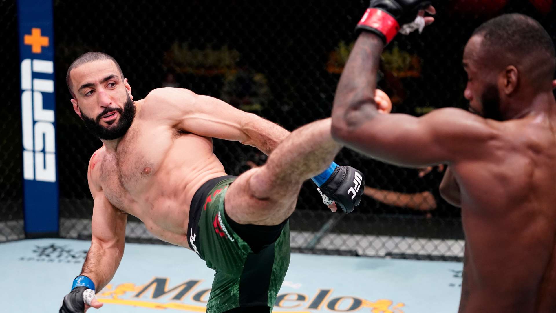 泳池传奇的 泳池传奇的